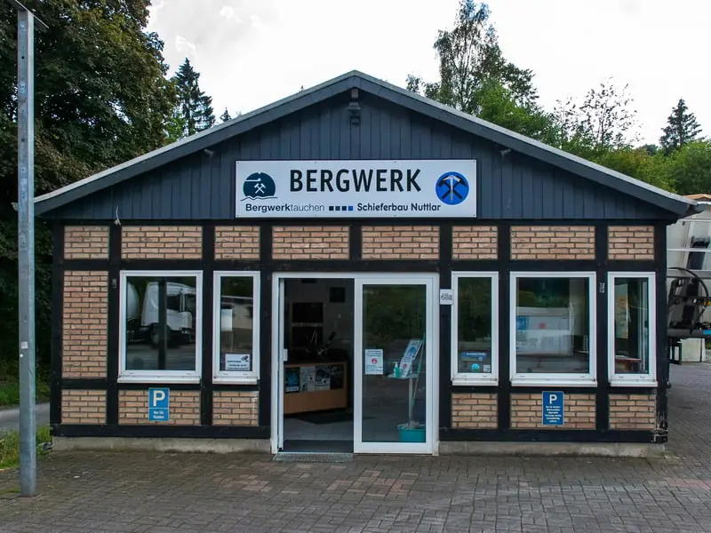 Nuttlar Schieferbergwerk Minentauchen i.a.c.